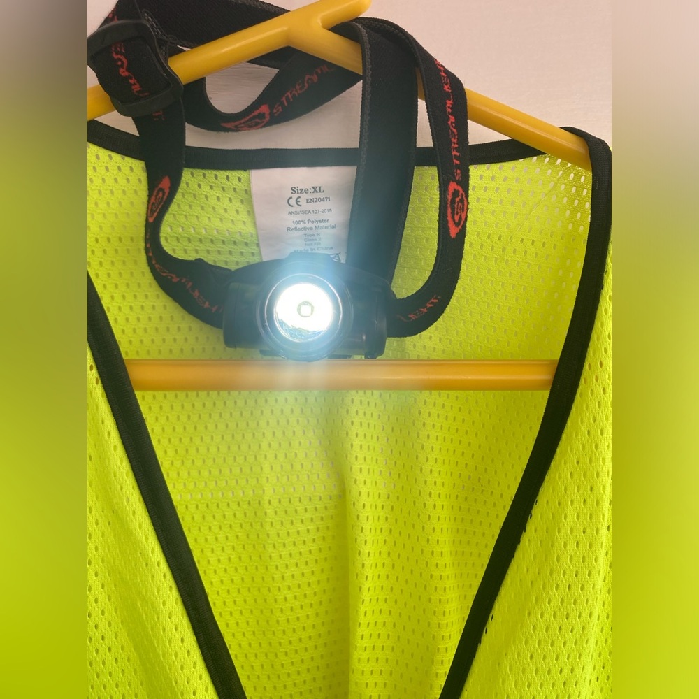 Safety Vest Sz XL Perfect for E-🚲riders &🛵riders